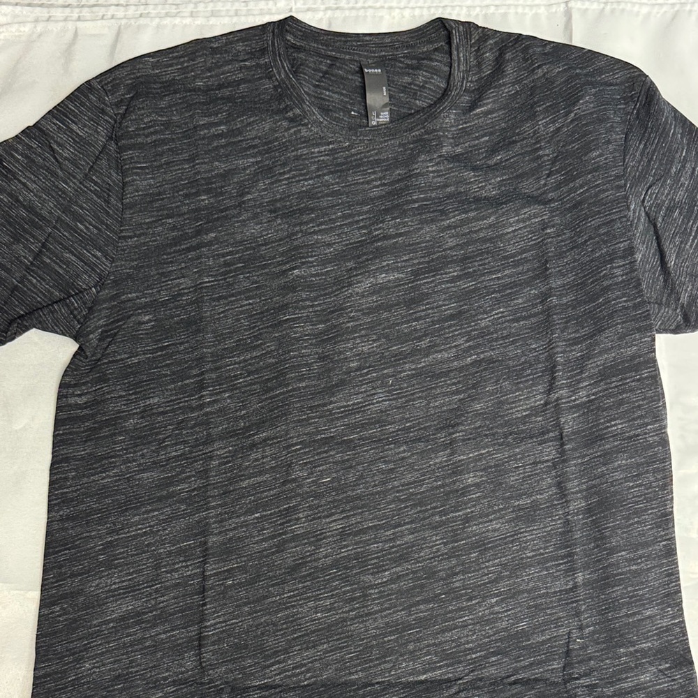 Classic Black Heather Men's T-Shirt—NWOT